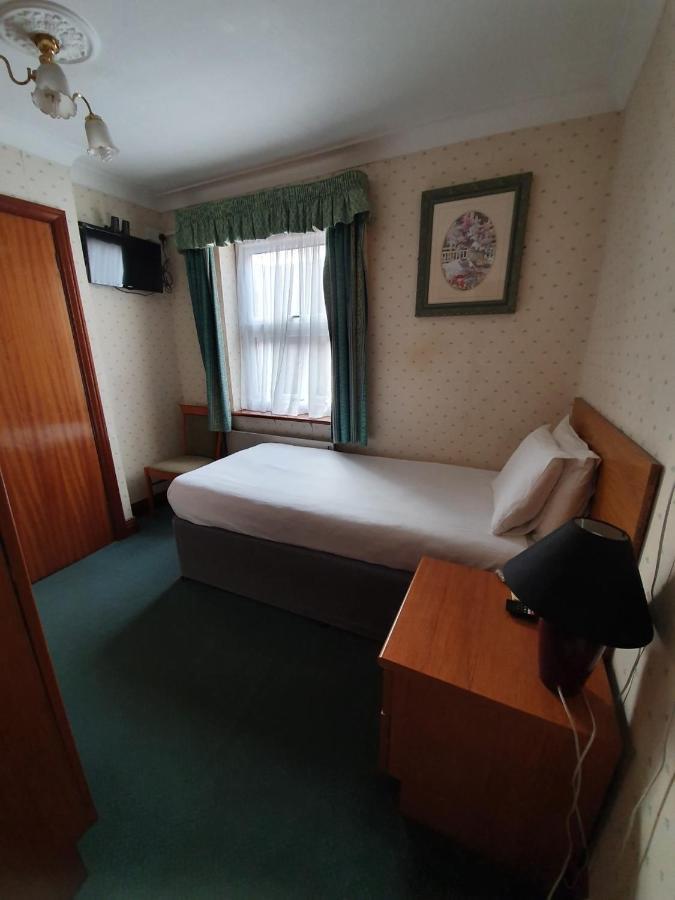 Reading Budget Apartments Luaran gambar