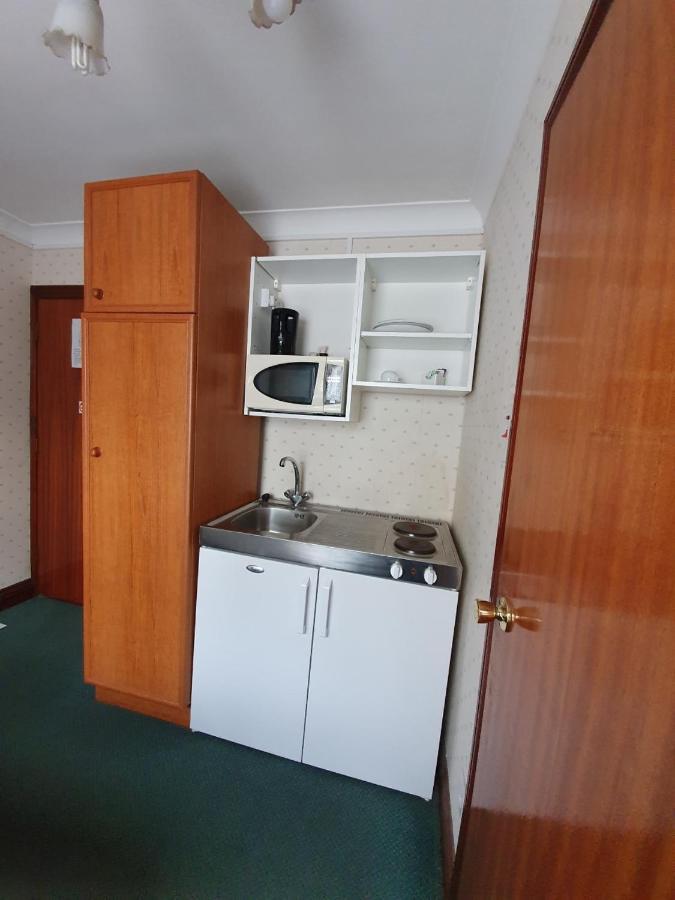 Reading Budget Apartments Luaran gambar