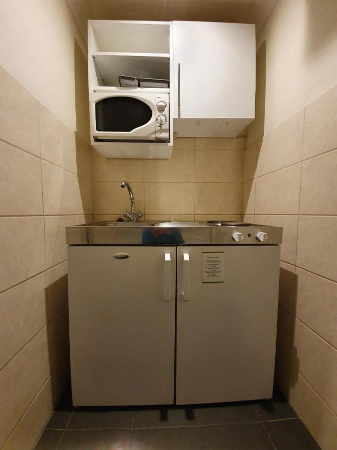 Reading Budget Apartments Luaran gambar