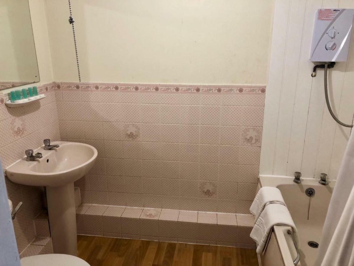 Reading Budget Apartments Luaran gambar